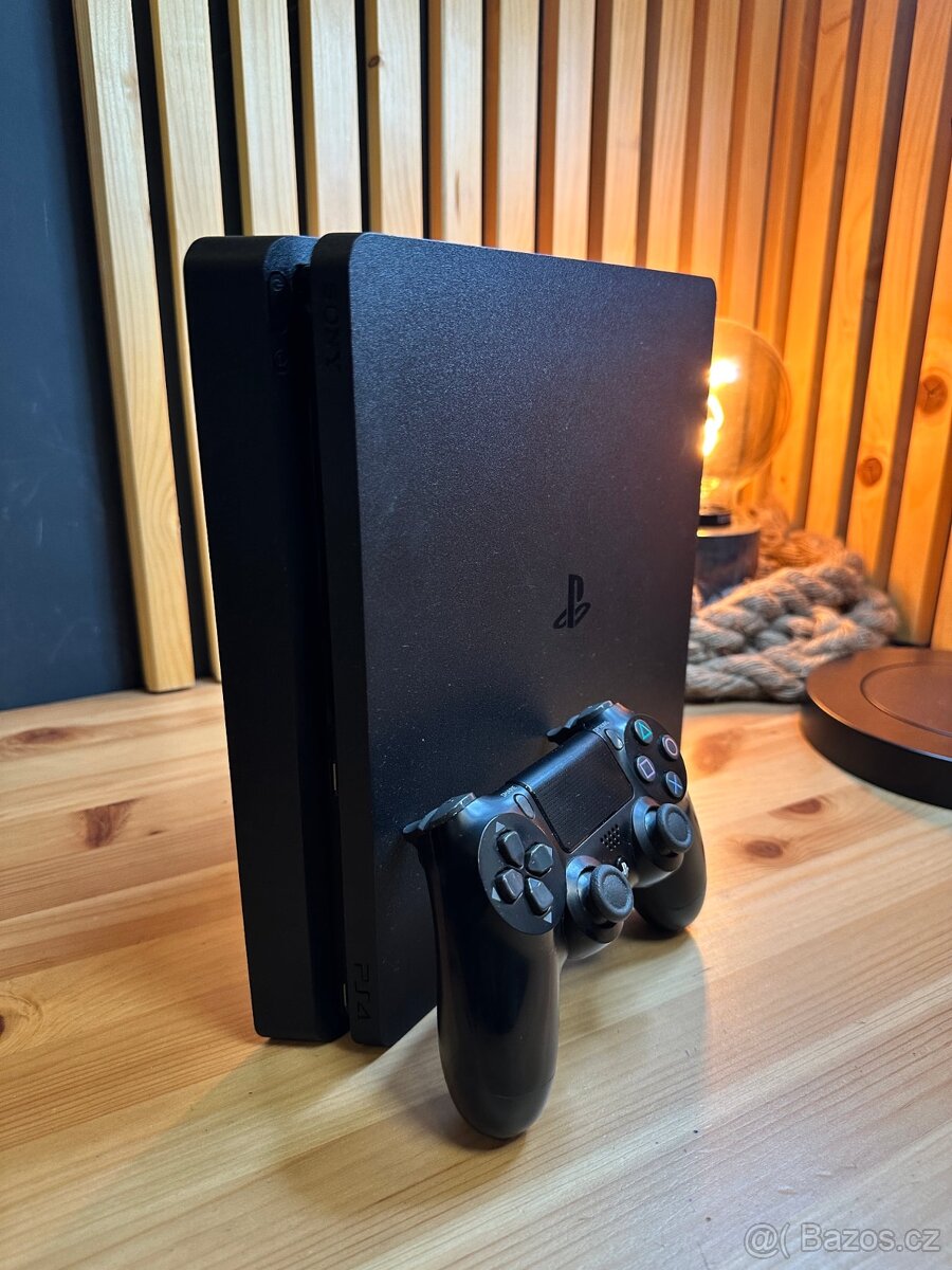 Sony PS4 Slim, 500 GB + 1x ovladač