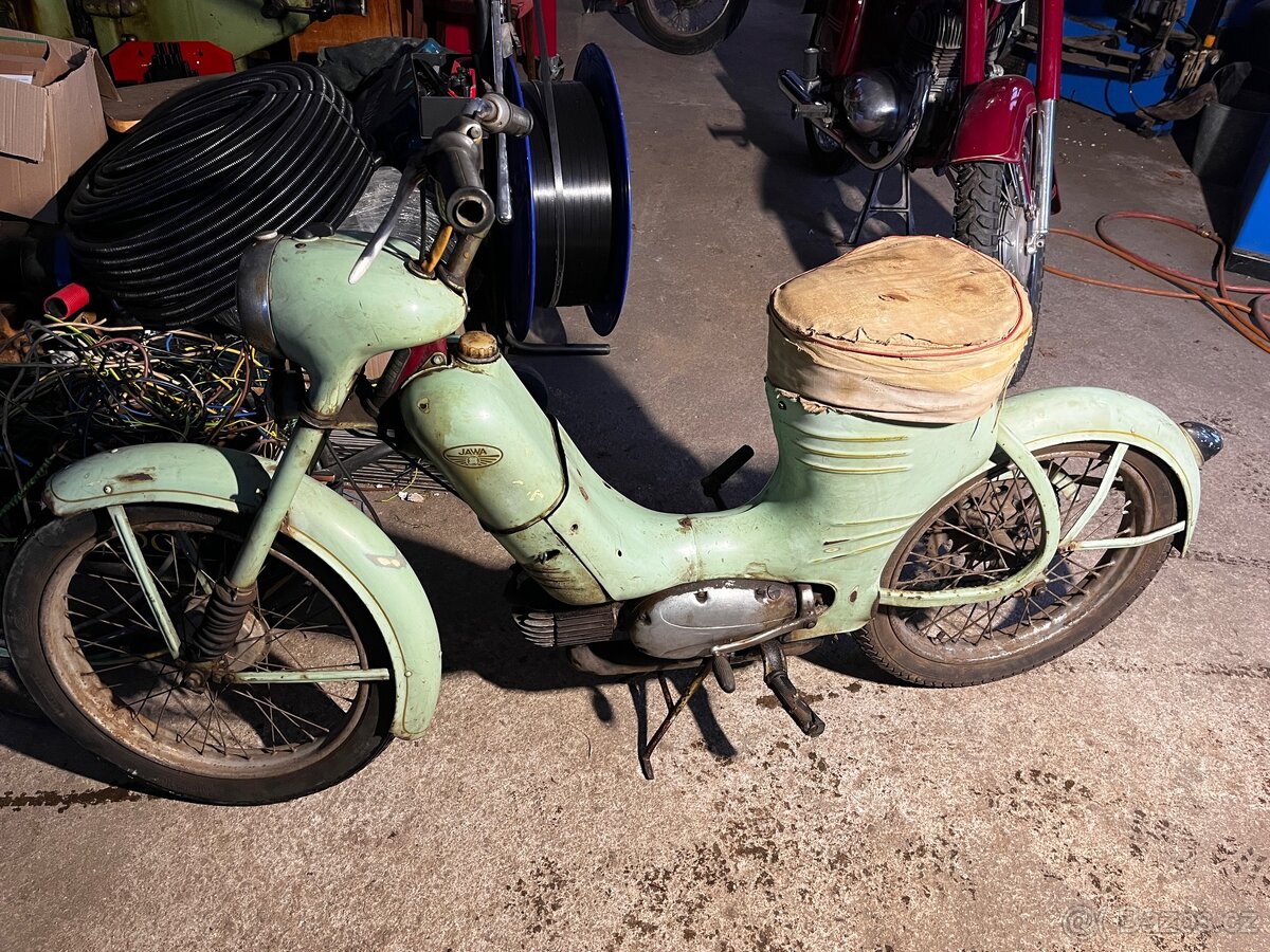 Jawa 550