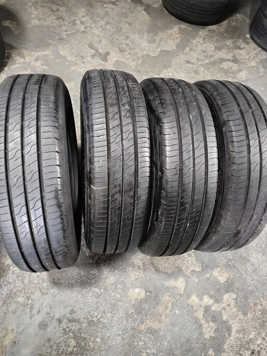 Letní pneu 205/75/16 C Goodyear