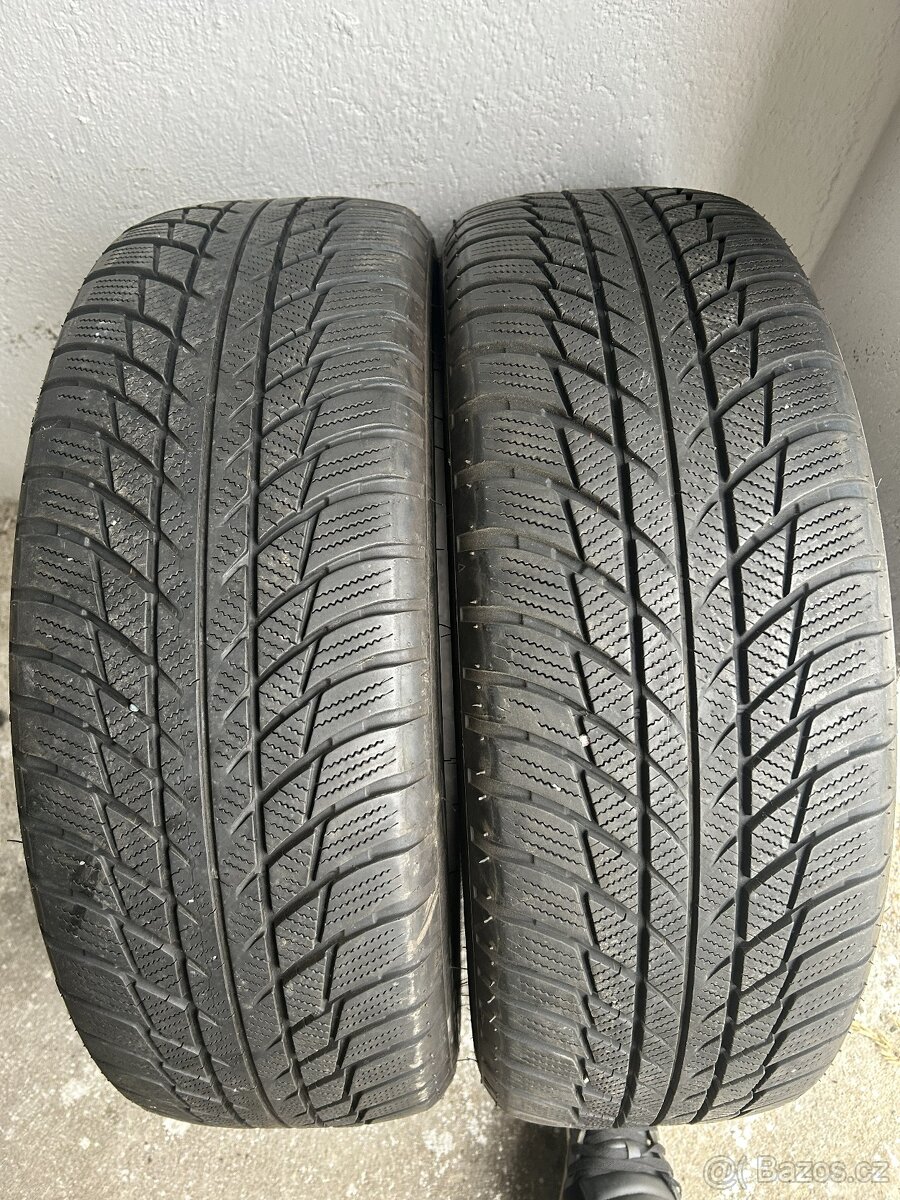 Zimní pneu 205/60/17 Bridgestone
