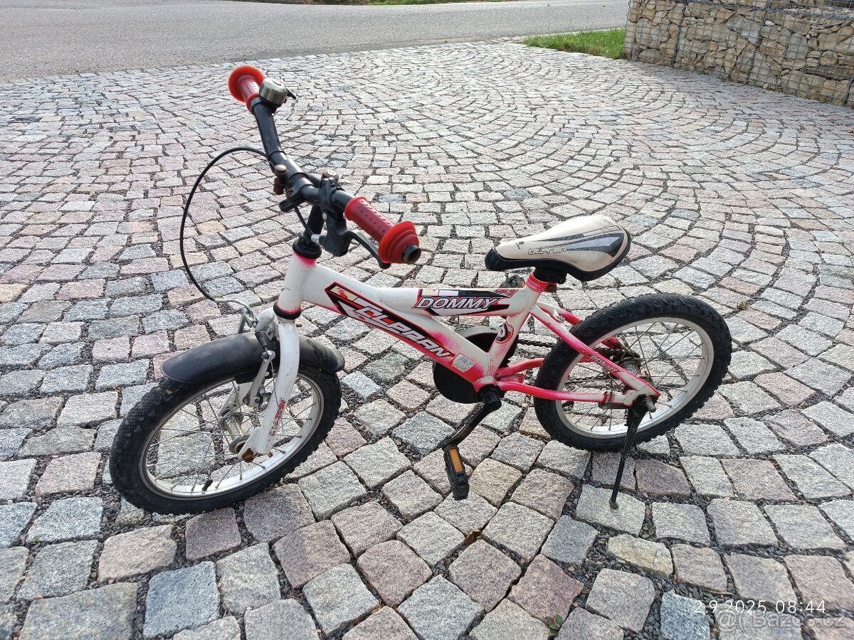 Dětské kolo 16