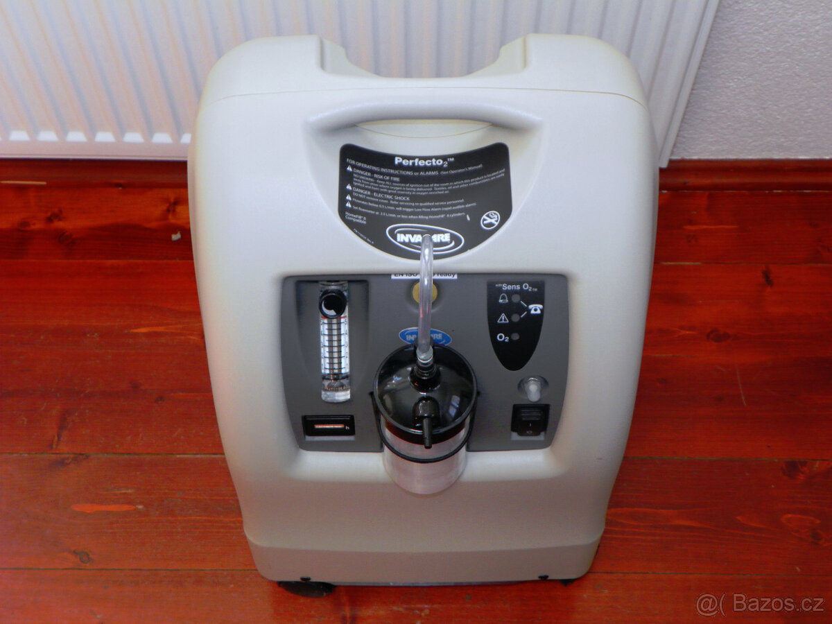 Kyslíkový koncentrátor INVACARE Perfecto, 4l/min.