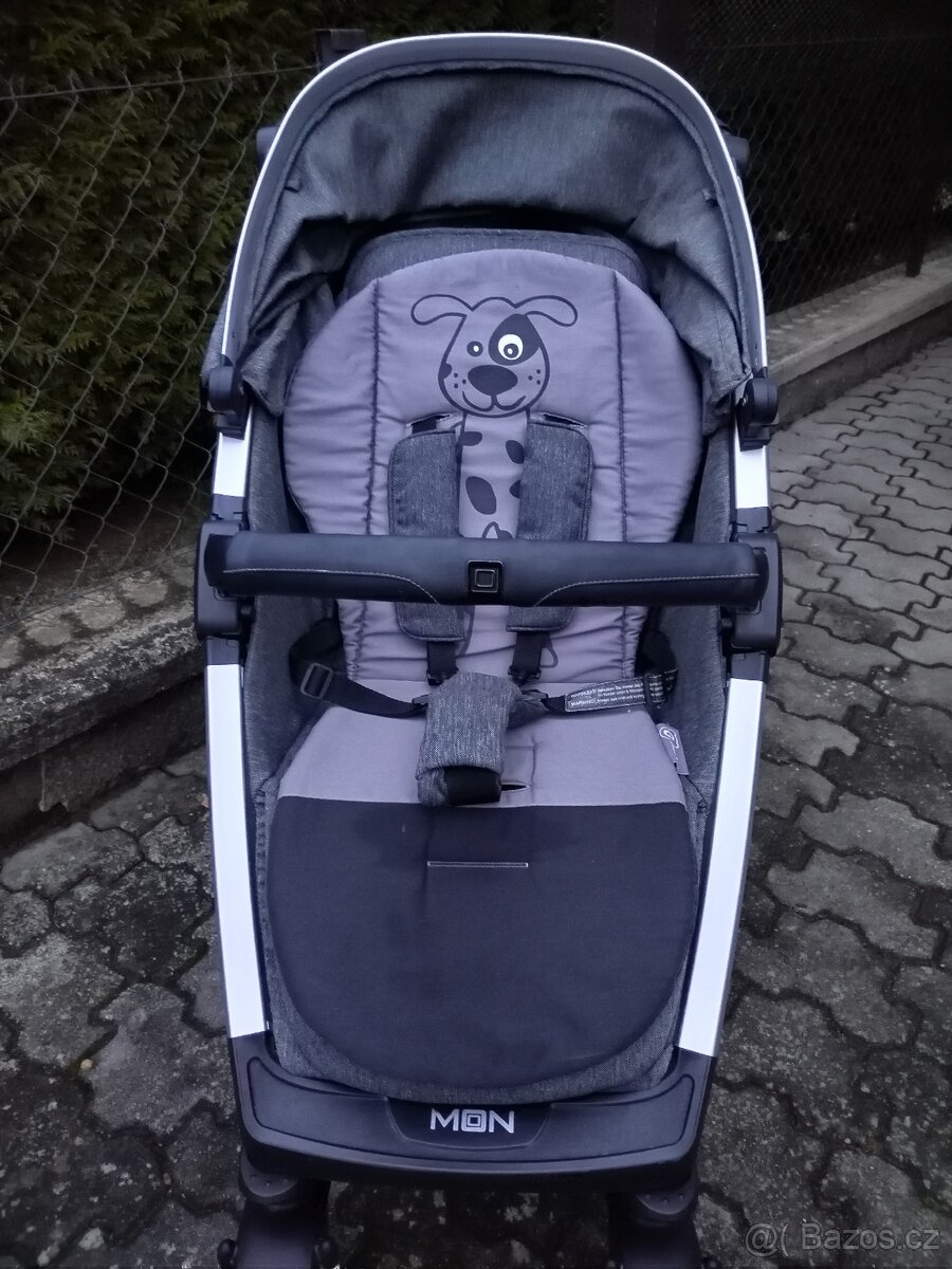 Sportovní kočárek Moon Jet-R a příslušenství