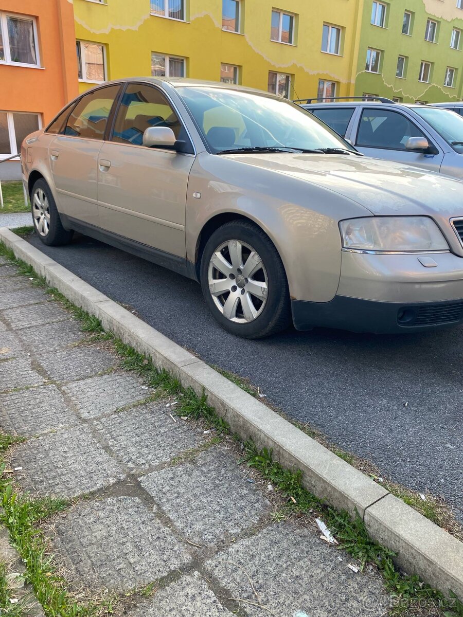 Audi A6 2.4 benzin 121 kw