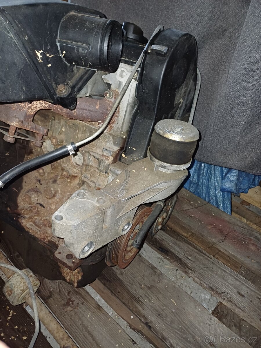 Prodám motor 1,9d