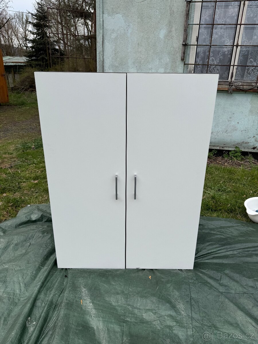 Kancelářská skříňka 80 cm šířka 108 výška bílá