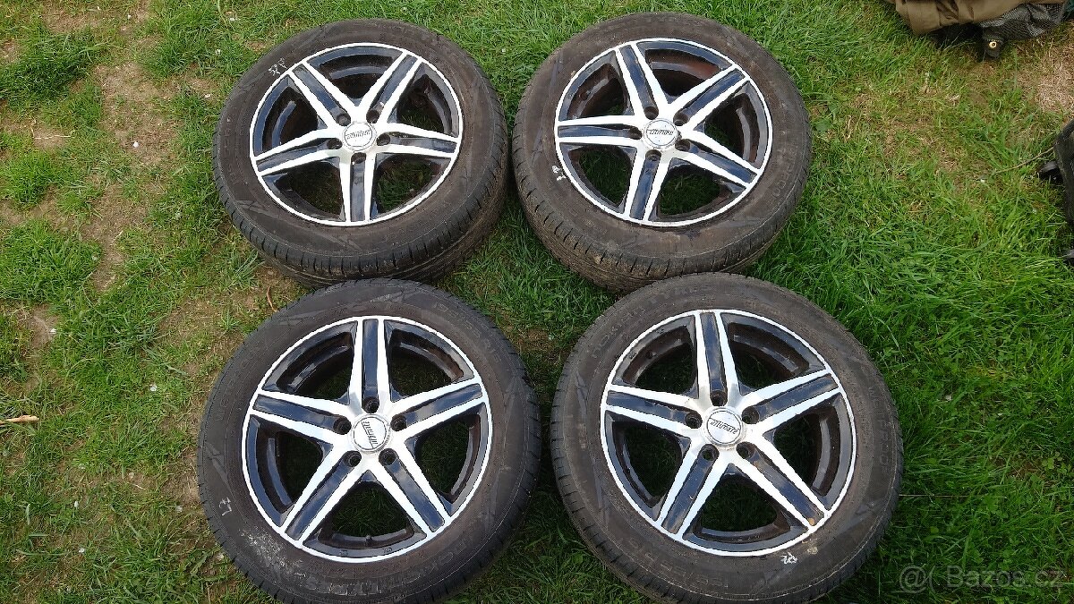 4 ks 195/55R15 NOKIAN Roomster, Fabia, na ALU discích