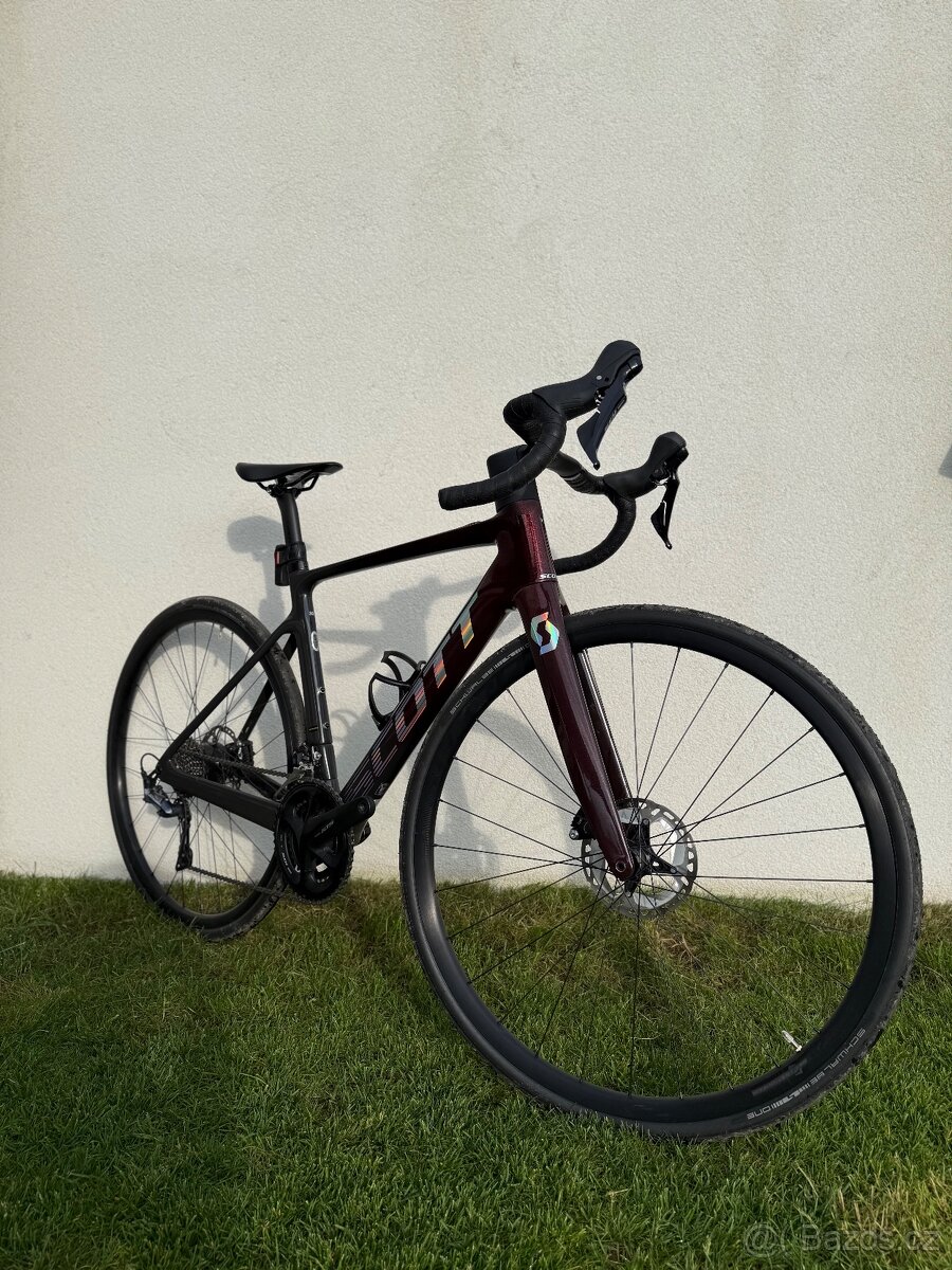 SCOTT ADDICT ERIDE 30 silniční elektrokolo