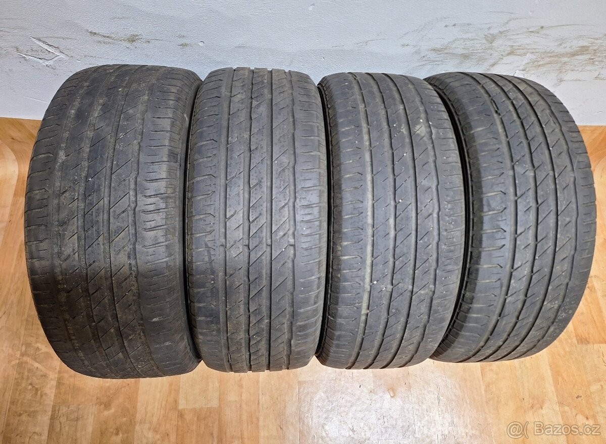 Letní pneu 215/55/16 Semperit
