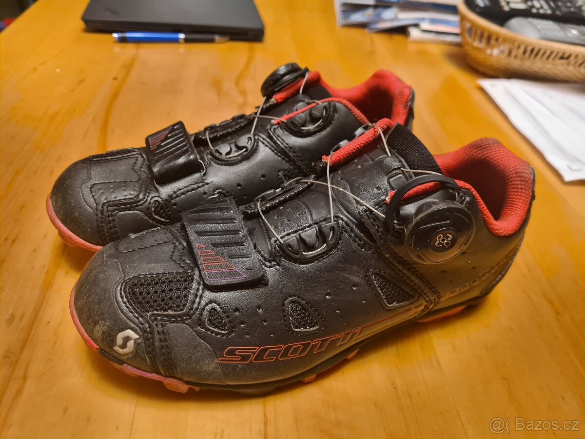 Tretry cyklo boty Scott mtb Elite Boa vel.36