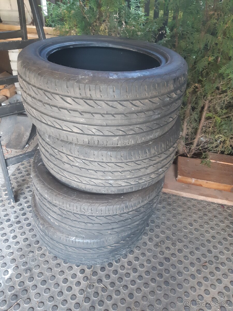 Pneu