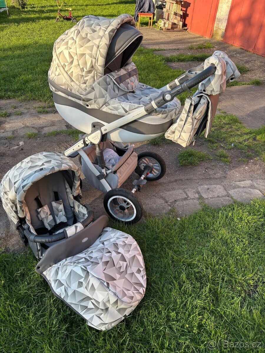 KOMBINOVANÝ KOČÁREK BABY MERC FASTER 3