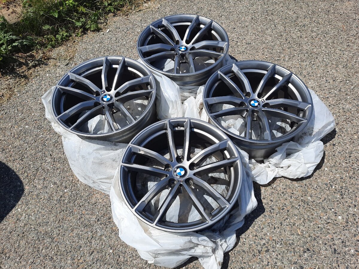 Original 18" BMW 5 G30 style 662M-POWER - TOP