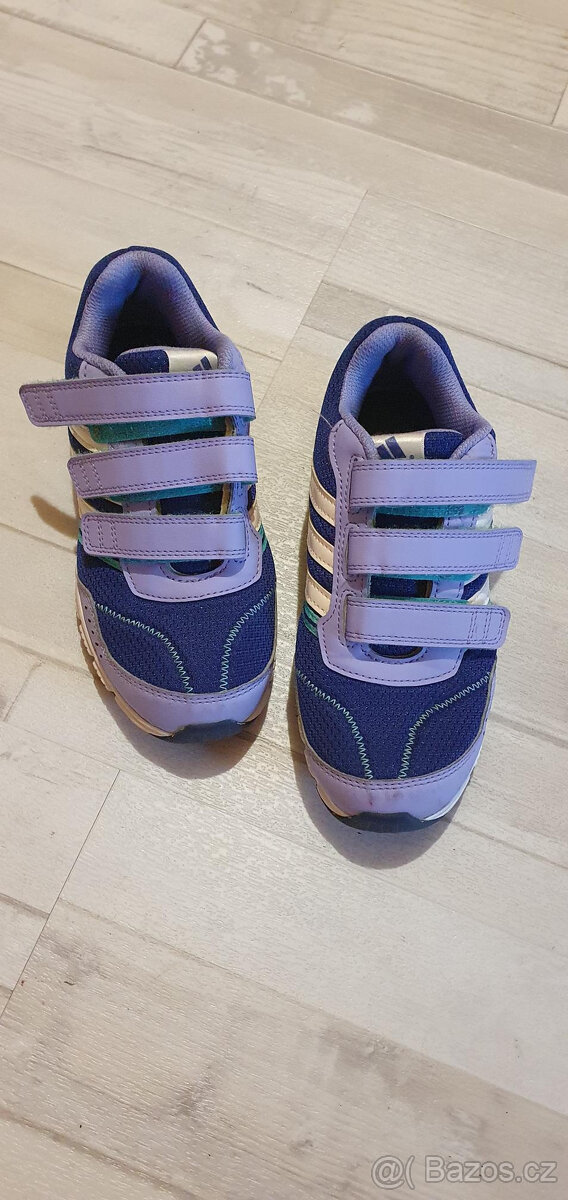Tenisky dětské Adidas Torsion vel. US 1 1/2 UK 1 FR 33