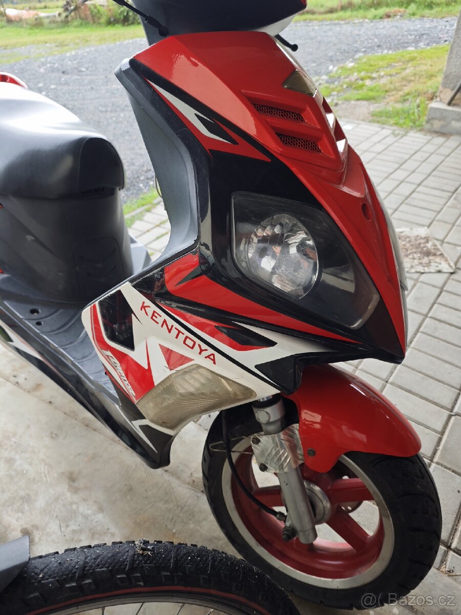 Skútr Kentoya 125ccm