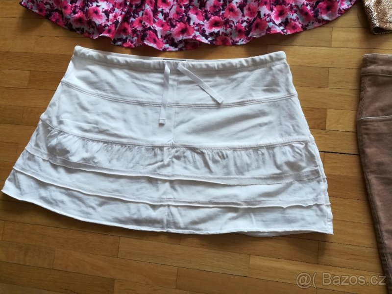 Sukně různé, některé nové, vel. 40/42