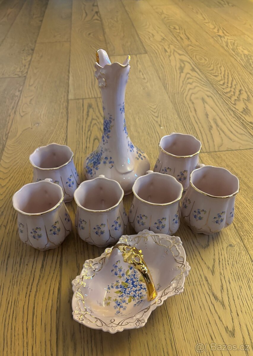Růžový porcelán s pomněnkami-HC Chodov sada