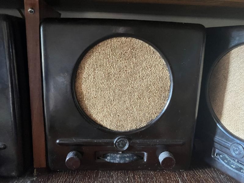 Staré radio DKE 1938 - původní hezký stav