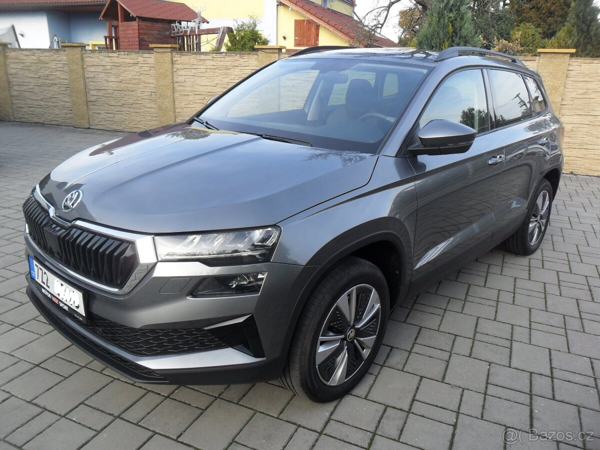 Škoda Karoq 1,5i benzin AUTOMAT 17.000km, Kup CZ