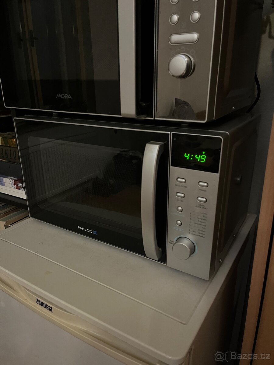 Mikrovlnná trouba Philco