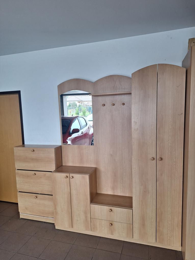 Stěna do předsíně