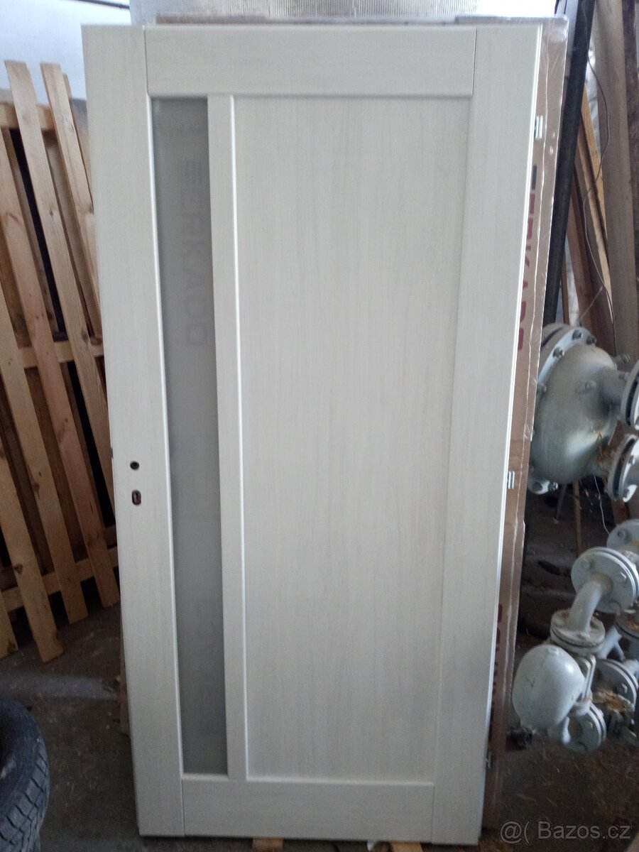 Dveřní křídlo 90cm levé