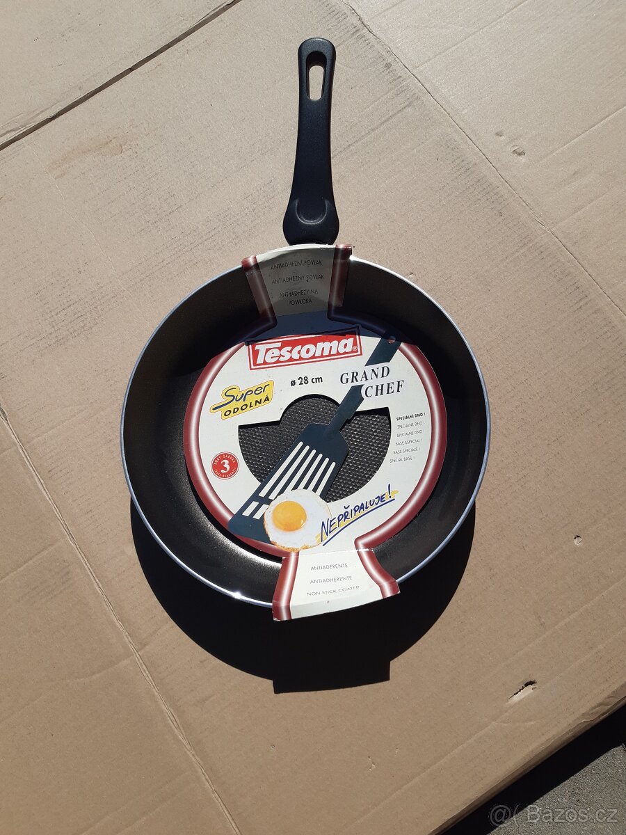 Pánev Tescoma 28 cm