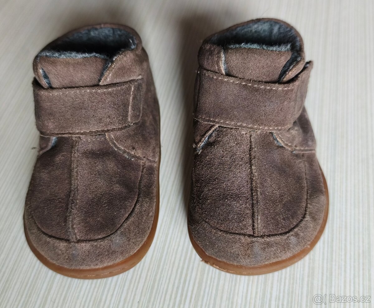 Hnědé kožené zimní barefoot boty  12-18 měsíců