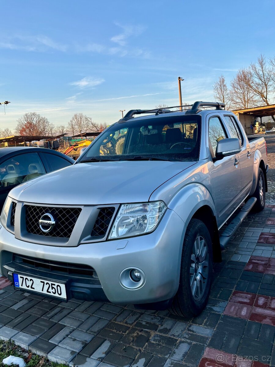 NISSAN NAVARA 2.5 dCi 140kW (190) EVO 89000km, r.v.2015