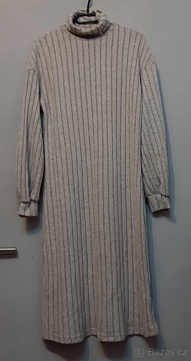 NOVÉ úpletové šaty SHEIN velikost M