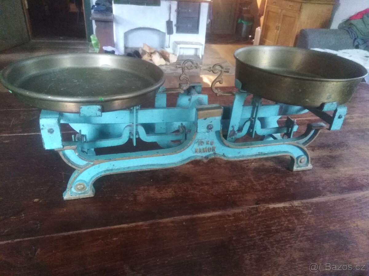 Kuchyňské váhy "kamor"