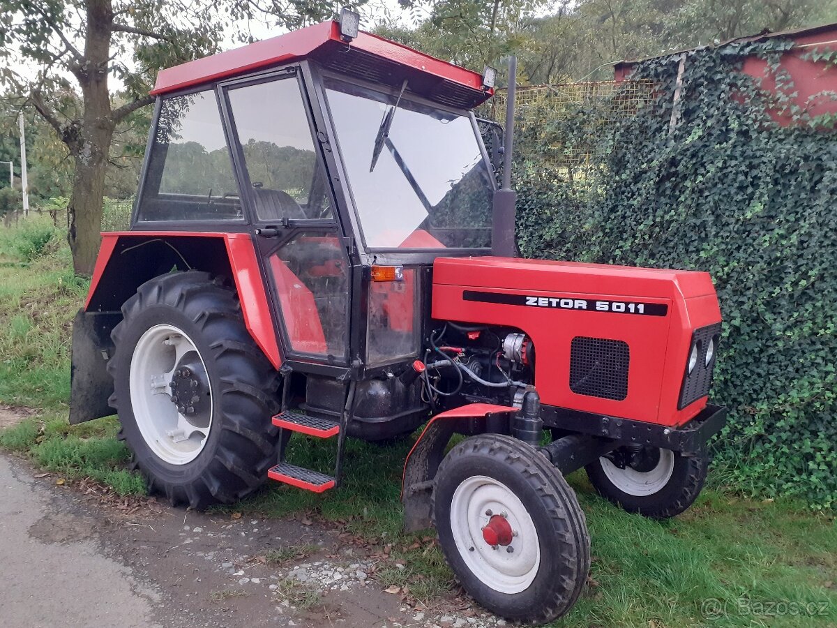 Traktor Zetor 5011