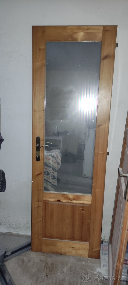 Dveře masiv