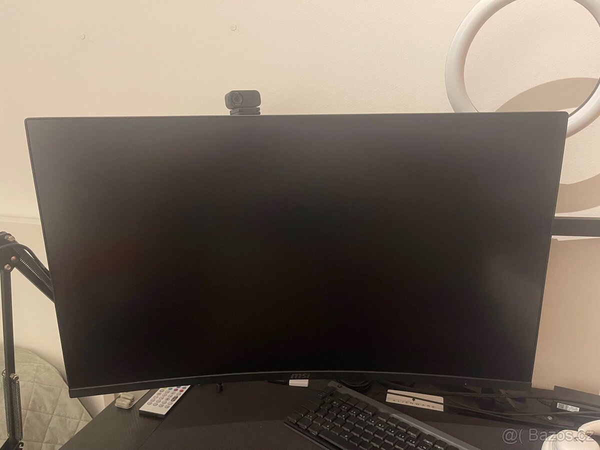 Prodám herní monitor Msi 31.5