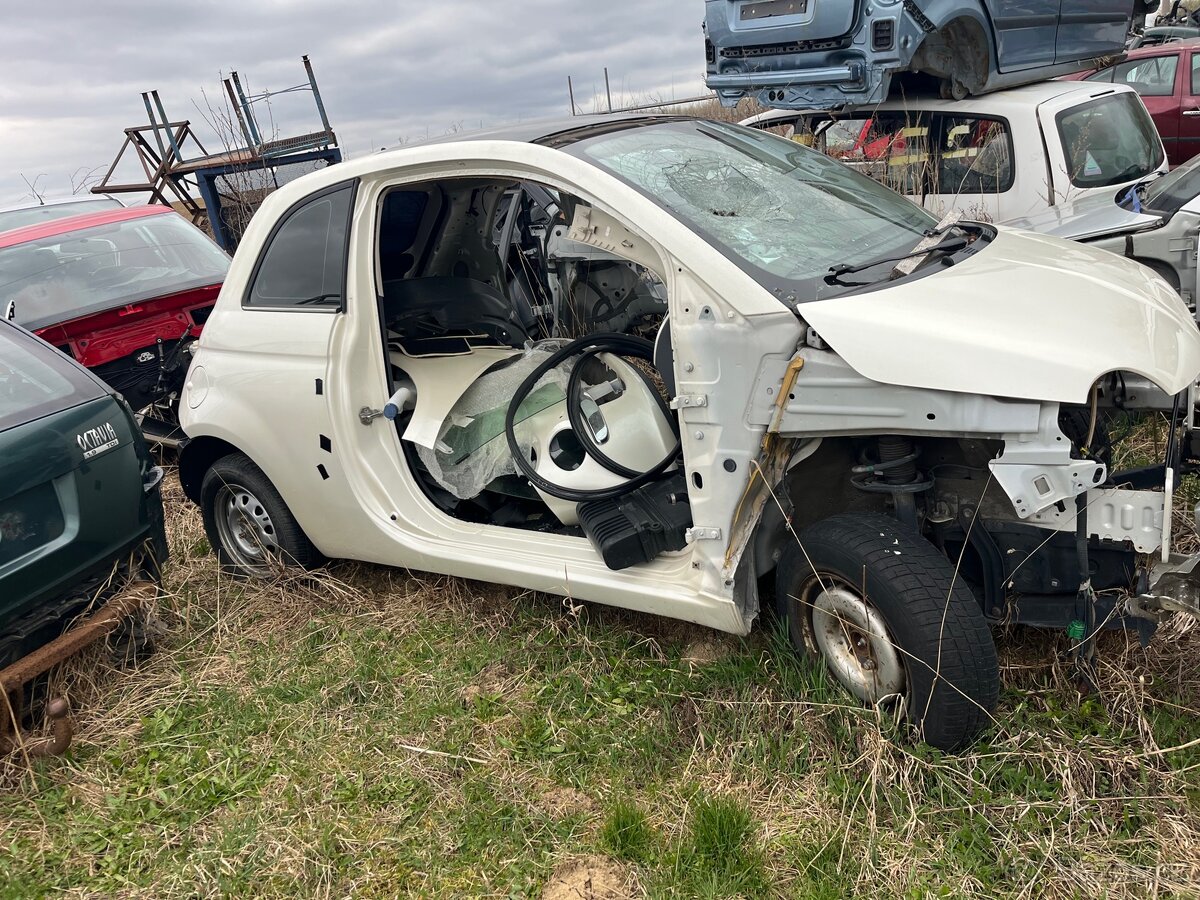 Fiat 500 - zbytek vozu