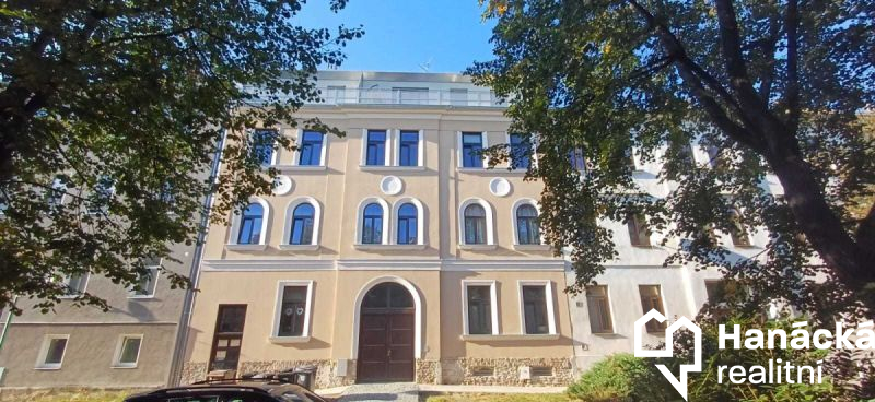 Pronájem cihlového bytu 1+kk v Olomouci, ul....