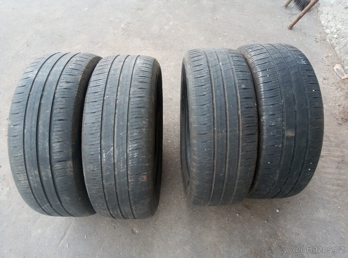205/55 R17