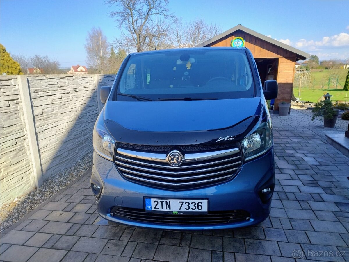 Opel Vivaro 1.6 Bi CDTI Long 9-míst