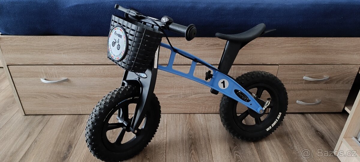 Odrážedlo Firstbike fat edition