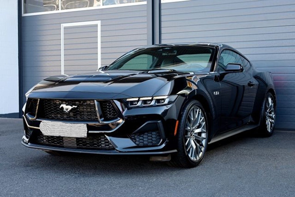 Ford Mustang 5.0 V8 NOVÝ MODEL (č.B-19)