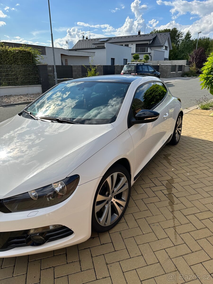 Vw scirocco 1.4 tsi 118 kw r.v. 2011 manuál