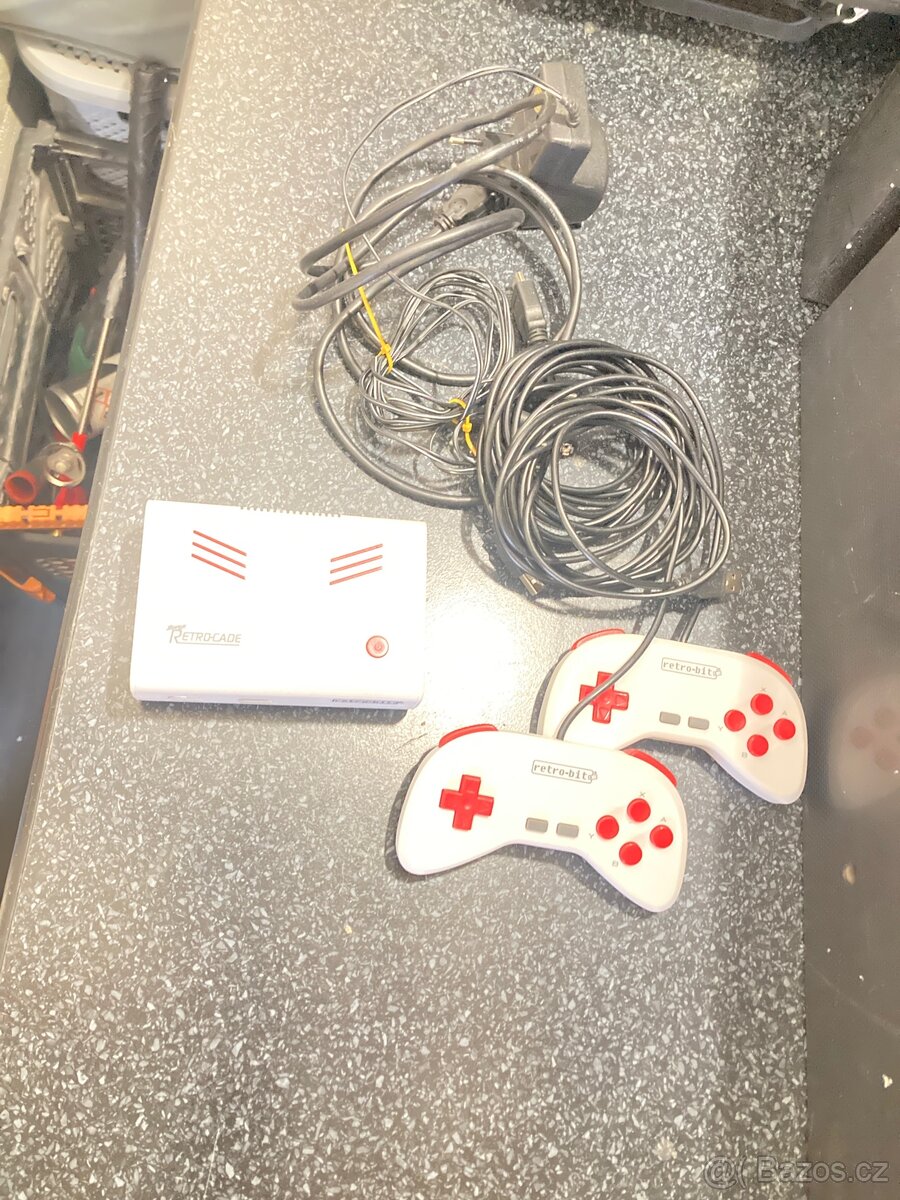 Retro-Cade (80 her)