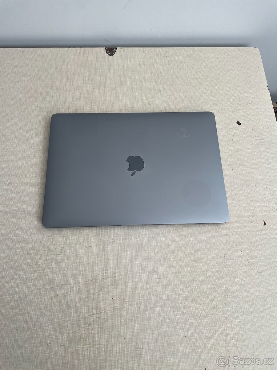 Macbook Air 13 m1 2020 | 8GB RAM | 256GB AKTUÁLNE