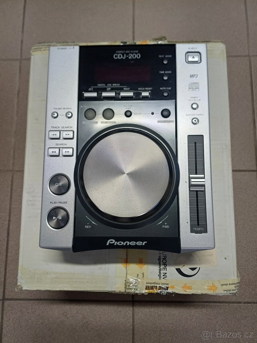 CDJ PIONEER 200