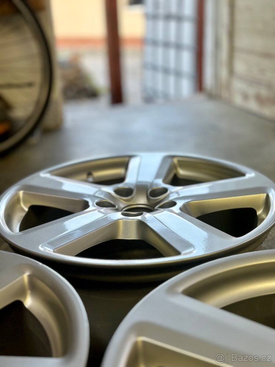 Kola Audi A6 5x112