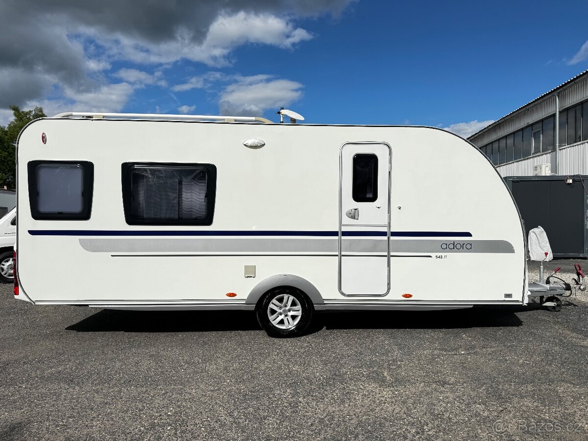 ADRIA ADORA 542 UT ~ velká koupelna