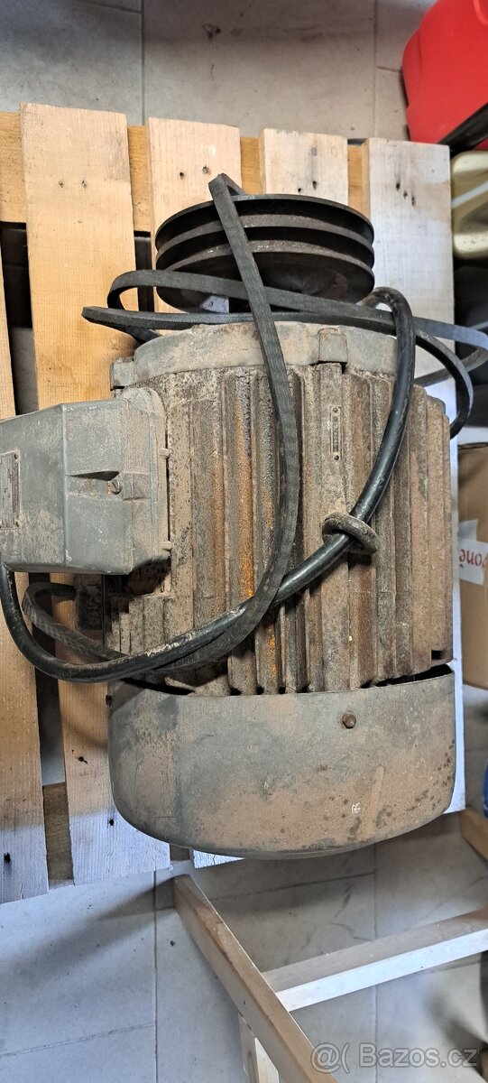 Prodám elektromotor 5.5 KW