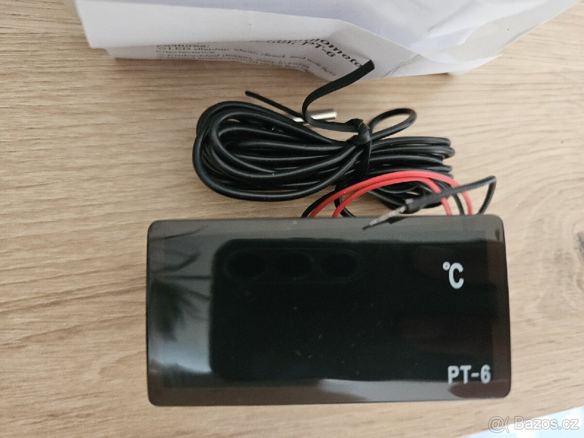 Teploměr na 12v