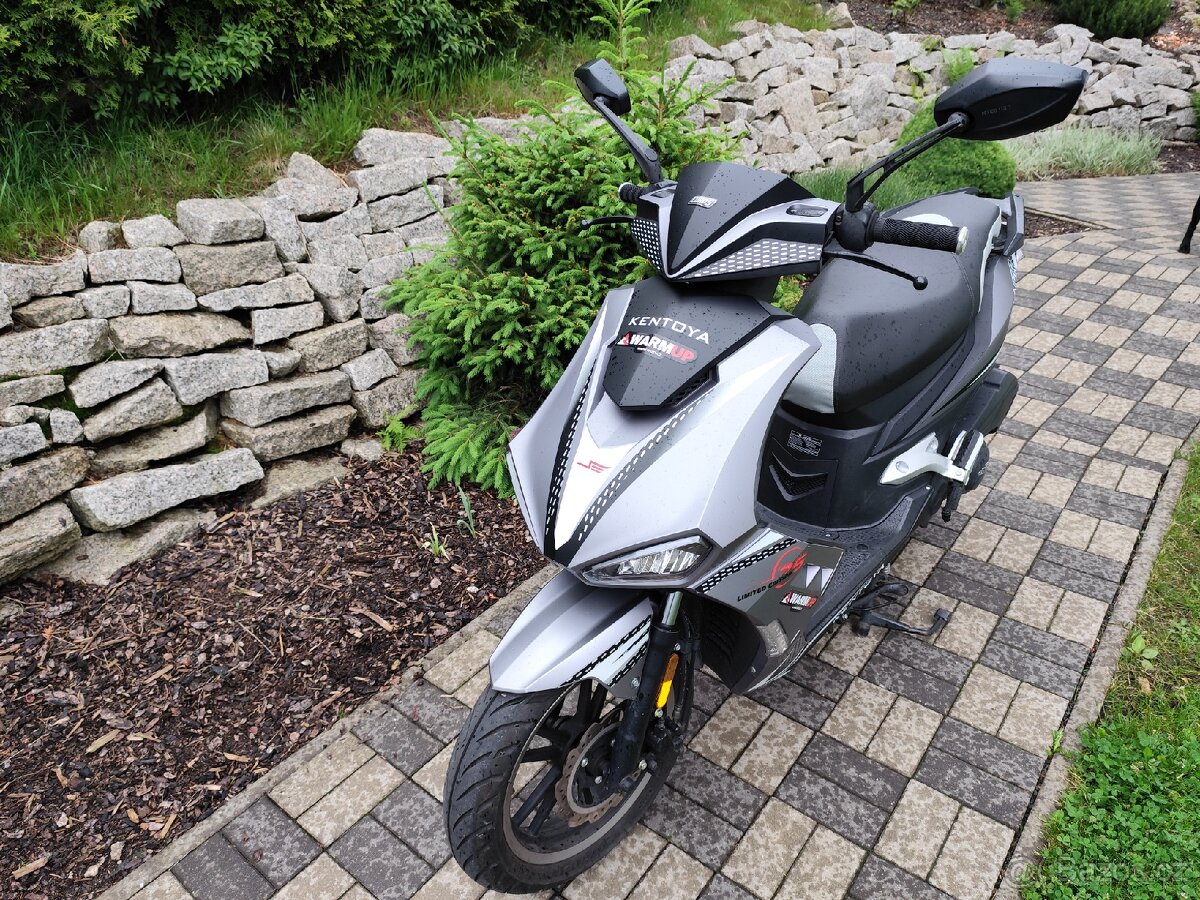 Prodám skútr 125 ccm Sinner jako nový