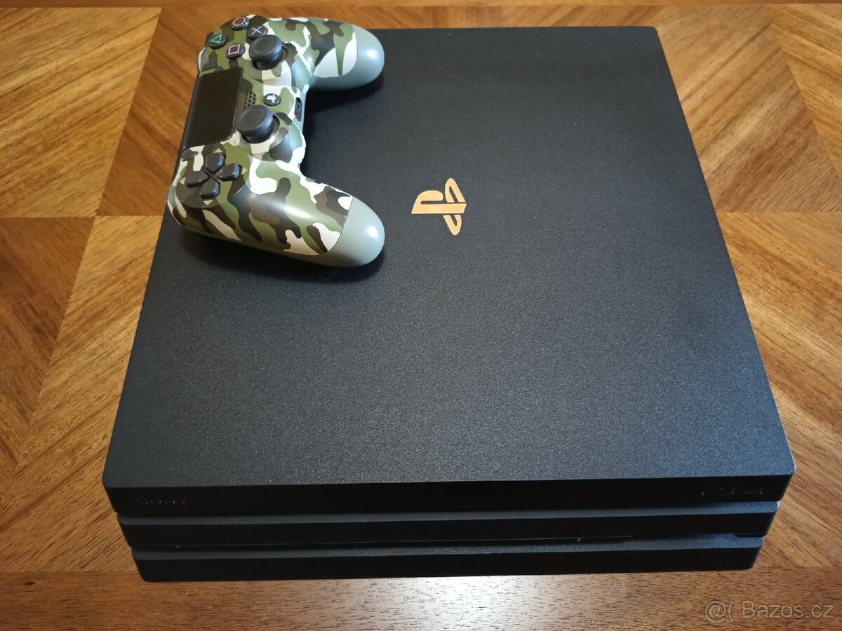 PS4 pro 1tb 1x ovladač a 7 her